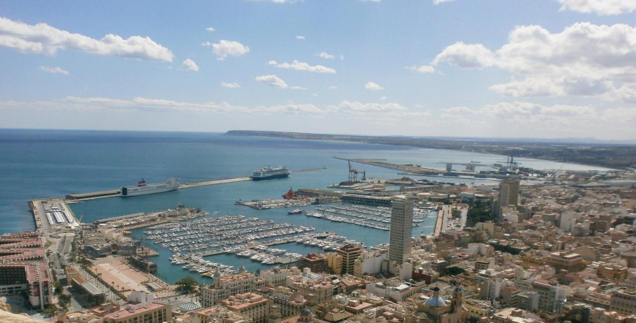 Ferienwohnung Airy Flat Alicante Exterior foto